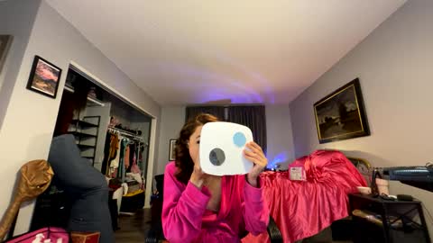 BbyTSSLut online show from September 25, 2025, 3:32 am