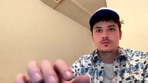 Snapshot of yungstudbev chatting on October 8, 2025, 5:38 am yungstudbev online show from October 8, 2025, 5:38 am