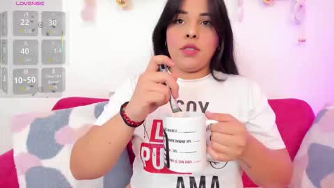 Yunna online show from December 20, 2025, 11:28 am