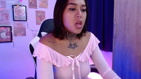 Angelly online show from September 10, 2025, 2:55 am