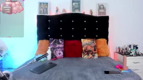 yuong soo online show from October 8, 2025, 3:04 am