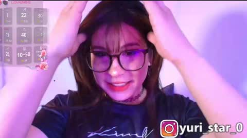 Yuri Stars online show from November 12, 2025, 3:51 am