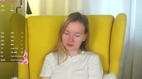 Snapshot of yuricazel chatting on March 10, 2026, 7:13 am Alesia online show from March 10, 2026, 7:13 am