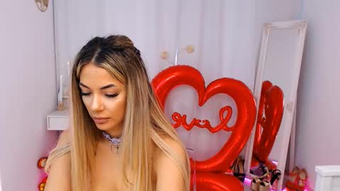 Snapshot of yuukenzi chatting on February 12, 2025, 9:10 am Maria online show from February 12, 2025, 9:10 am