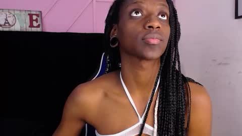 Yuya online show from September 25, 2025, 8:56 pm