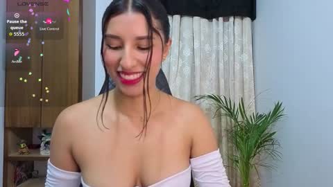 yuzii Im new to these pages so I hope you guys are kind to me. online show from March 18, 2026, 2:47 am