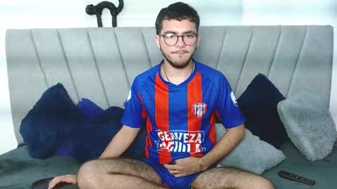 Snapshot of zac_golden chatting on October 11, 2025, 5:17 am Zack online show from October 11, 2025, 5:17 am