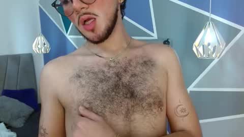 Snapshot of zac_golden chatting on October 22, 2025, 6:13 am Zack online show from October 22, 2025, 6:13 am