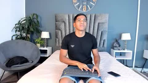 zac online show from November 2, 2025, 3:09 am