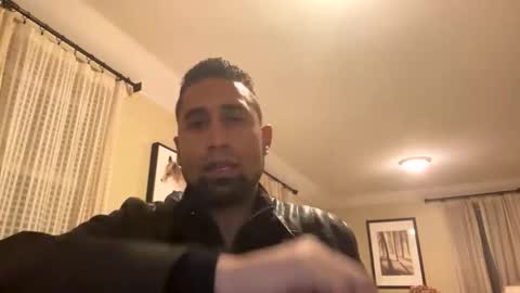 Snapshot of zachwest6864 chatting on October 24, 2025, 1:57 am zachwest6864 online show from October 24, 2025, 1:57 am