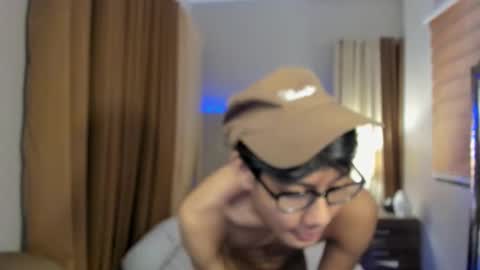 zack212003 online show from September 23, 2025, 8:12 pm