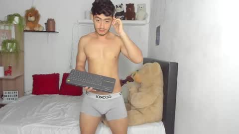 zack online show from September 12, 2025, 12:05 pm