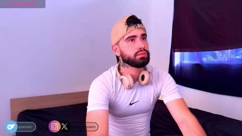 zack_sullivan22 online show from October 11, 2025, 9:35 pm