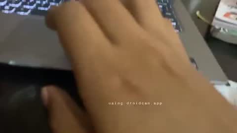 zackbeom online show from October 7, 2025, 10:34 am