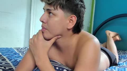 Snapshot of zackmontiel07 chatting on January 29, 2025, 10:11 pm ZackMontiel07 online show from January 29, 2025, 10:11 pm