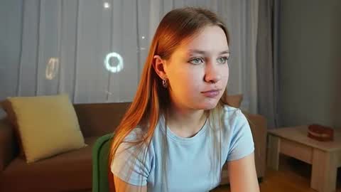 Marina online show from October 17, 2025, 1:03 pm