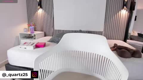 zafira online show from March 9, 2026, 1:15 pm