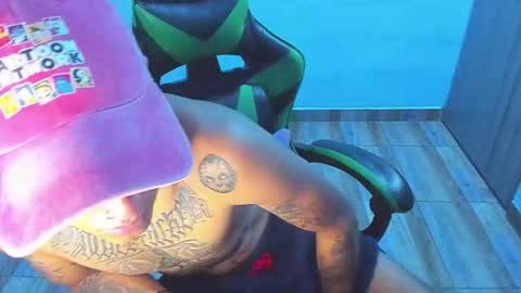 BiG Zafiro online show from December 20, 2025, 10:44 am