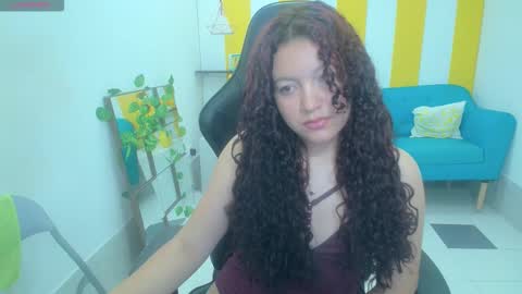 Zahira  online show from November 8, 2025, 3:56 pm