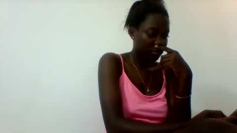 zainxxxx online show from February 5, 2026, 4:55 pm