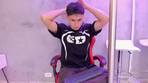Samuel online show from June 9, 2026, 7:47 pm
