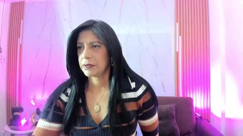 zamanthaa__ online show from October 27, 2025, 12:09 pm