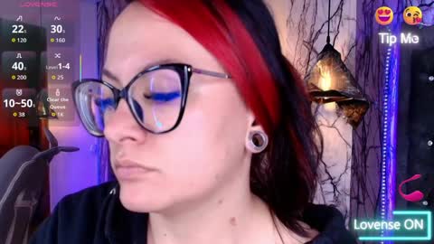   online show from April 10, 2026, 6:45 pm