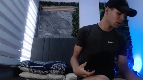 Snapshot of zamirscott chatting on May 28, 2026, 12:24 pm Zamir online show from May 28, 2026, 12:24 pm