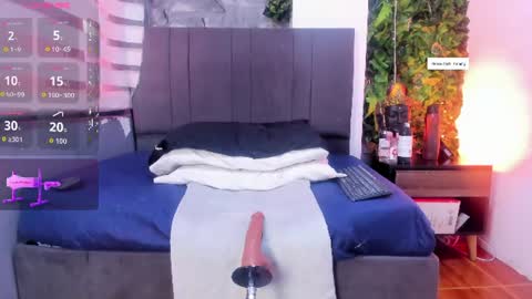 Snapshot of zamirscott chatting on June 25, 2026, 1:04 pm Zamir online show from June 25, 2026, 1:04 pm