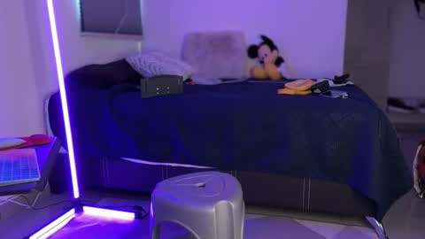 Snapshot of zamirxxxbig chatting on February 19, 2026, 6:37 pm zamirxxxbig online show from February 19, 2026, 6:37 pm