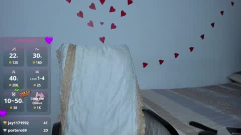 Zandra online show from February 25, 2025, 1:09 am