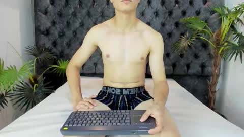 Snapshot of zane_evans chatting on February 23, 2026, 12:46 pm zane online show from February 23, 2026, 12:46 pm