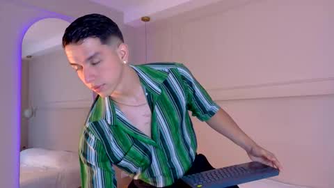 Zane Dawson online show from October 31, 2025, 4:02 am