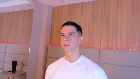 Zane Dawson online show from November 1, 2025, 7:27 pm