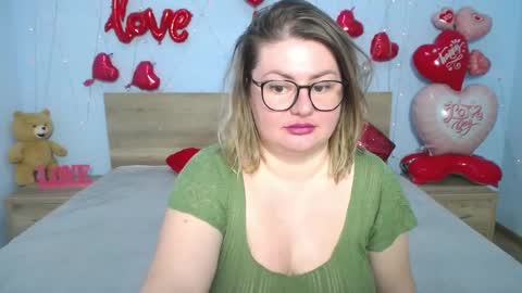 zannadreil online show from March 2, 2025, 6:16 am