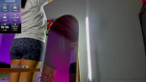 Snapshot of zaphiro__sky chatting on February 23, 2026, 8:44 am zaphiro__sky online show from February 23, 2026, 8:44 am