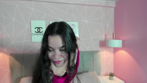 Zara Sweet  online show from March 3, 2025, 3:42 pm