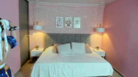 Snapshot of zara__sweet chatting on May 9, 2026, 4:01 pm Zara Sweet online show from May 9, 2026, 4:01 pm