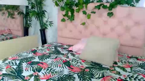 Snapshot of zara_cute18 chatting on March 13, 2026, 12:23 pm Zara online show from March 13, 2026, 12:23 pm
