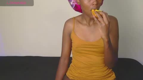 Snapshot of zara_lae chatting on July 10, 2026, 8:50 am nicky online show from July 10, 2026, 8:50 am