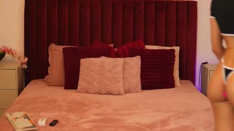 Snapshot of zara_night chatting on March 4, 2026, 6:36 pm Zara online show from March 4, 2026, 6:36 pm