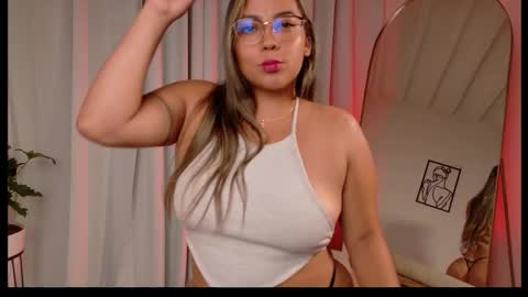 Zara Nova online show from January 11, 2026, 2:38 am