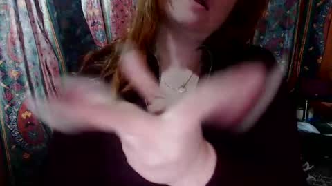Kate. if im not here im here foxy red333 online show from January 13, 2025, 9:19 am