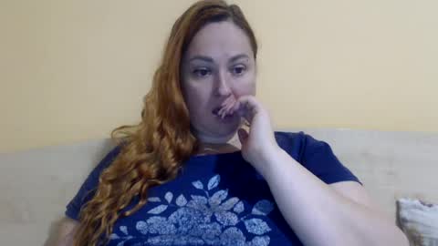 Snapshot of zara_red chatting on July 12, 2026, 12:40 pm Kate. if im not here im here foxy red333 online show from July 12, 2026, 12:40 pm
