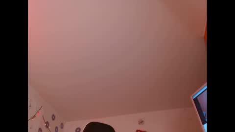 Snapshot of zarabby_skuirt chatting on January 4, 2025, 2:56 am Zarabby online show from January 4, 2025, 2:56 am