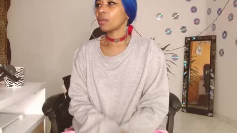 Snapshot of zarabby_skuirt chatting on March 9, 2025, 7:34 am Zarabby online show from March 9, 2025, 7:34 am