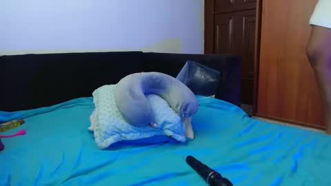 Snapshot of zarabby_skuirt chatting on September 11, 2025, 5:02 pm Zarabby online show from September 11, 2025, 5:02 pm