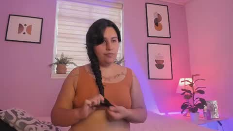 Snapshot of zarabloom_ chatting on July 14, 2026, 8:14 pm Zara Blonm online show from July 14, 2026, 8:14 pm