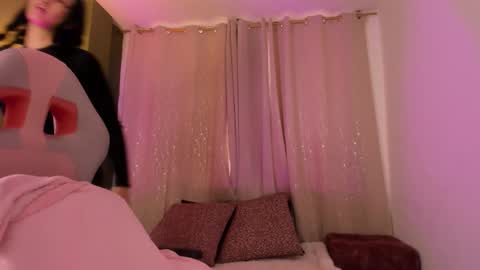 Zara . online show from February 27, 2026, 11:54 am