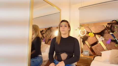 Zarah Andrews online show from October 25, 2025, 2:24 pm